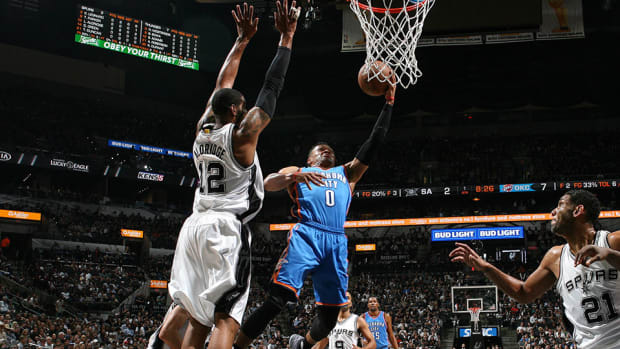 russell-westbrook-thunder-spurs-game-5.jpg